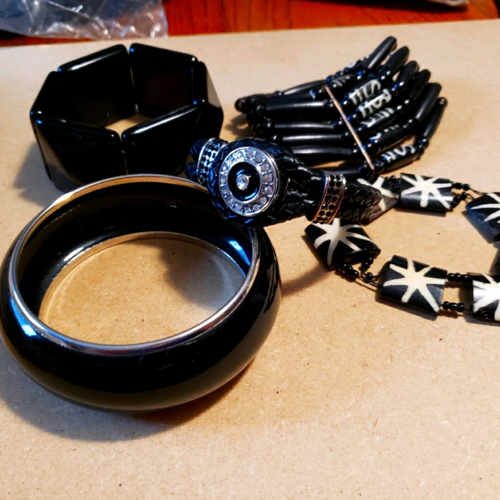 Bracelet set